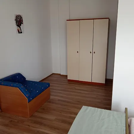 Holiday House Apartment *